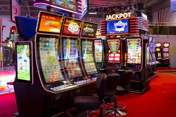 Dragon Fishing bet controls and balance display on dewatogel 138